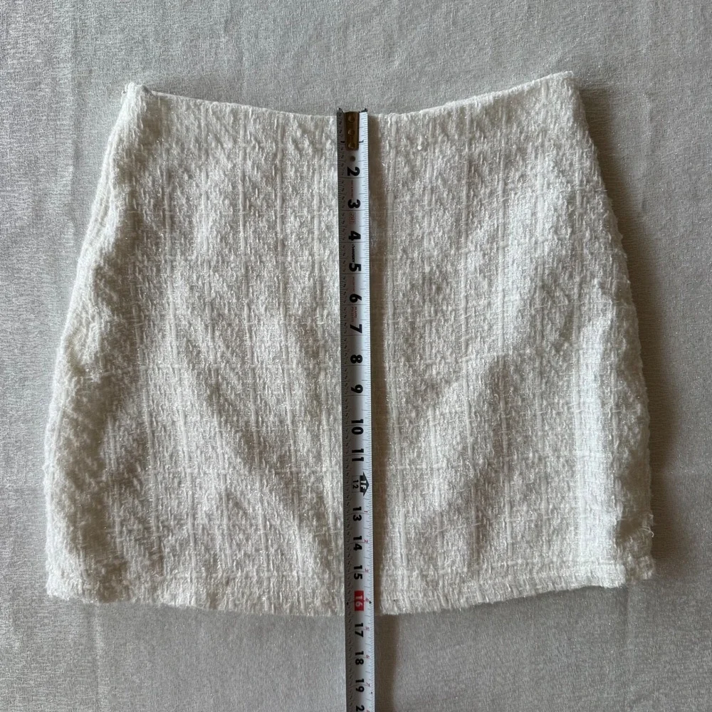 SHEIN white textured